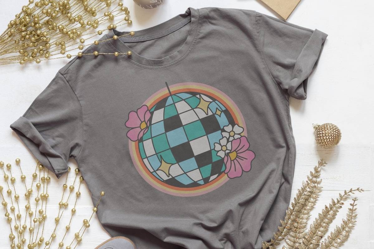 Faded sublimation print compared to vibrant transfer showing color problems